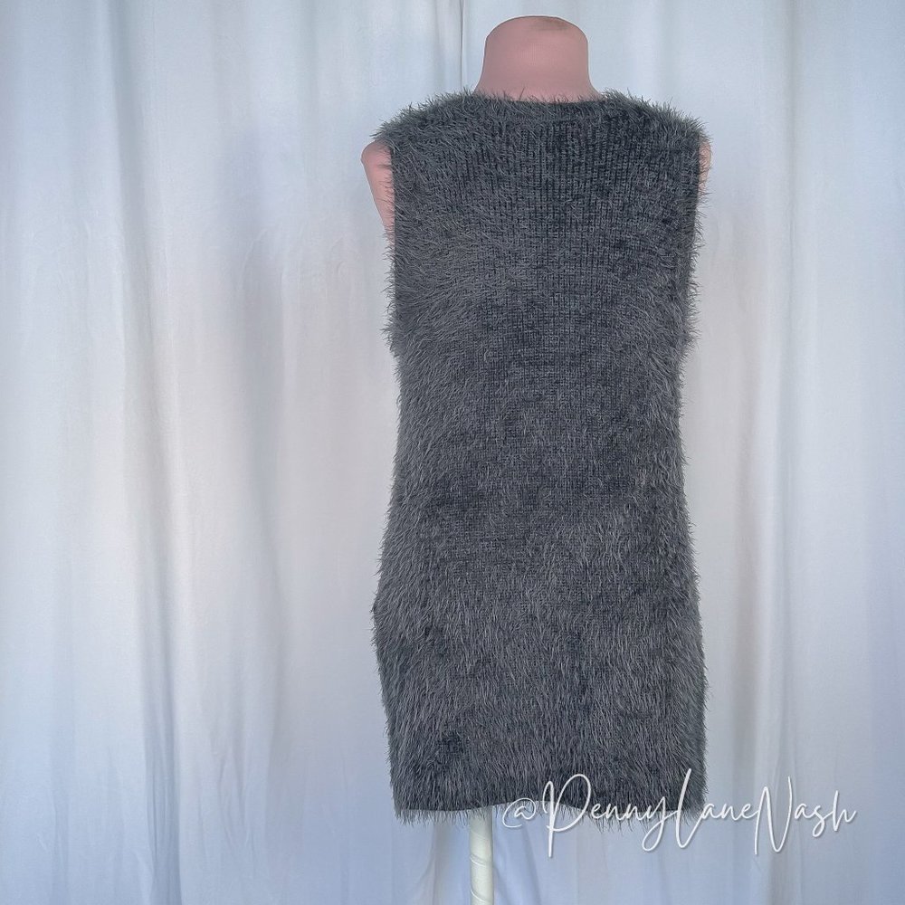 Jack by BB Dakota Fuzzy V Neck Sweater Vest - Picture 9 of 9